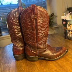 Vintage custom brown leather cowboy boots size 13 excellent condition